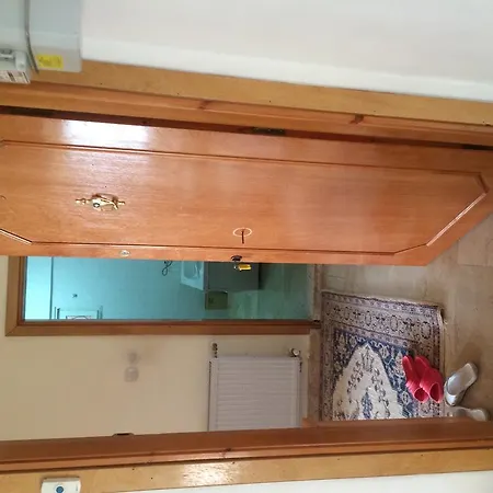 Ozmen Apartament *
